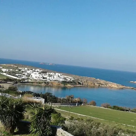 Lägenhet Three Palm House Parasporos